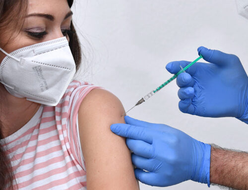 Πότε ανοίγει η πλατφόρμα για την τέταρτη δόση εμβολίου – Η επίσημη ανακοίνωση