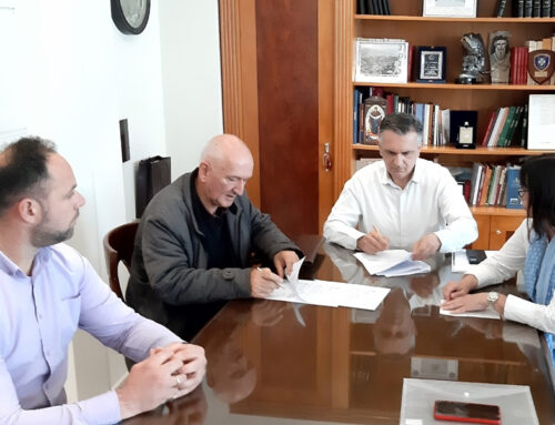Υπογραφή Σύμβασης Κυκλικών Κόμβων Φωτεινής-Μεταμόρφωσης και Γκιόλε προϋπ. 900.000€ από τον Περιφερειάρχη Δυτ. Μακεδονίας για την Π.Ε. Καστοριάς